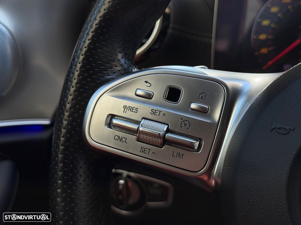Mercedes-Benz E 300 d AMG Line - 8