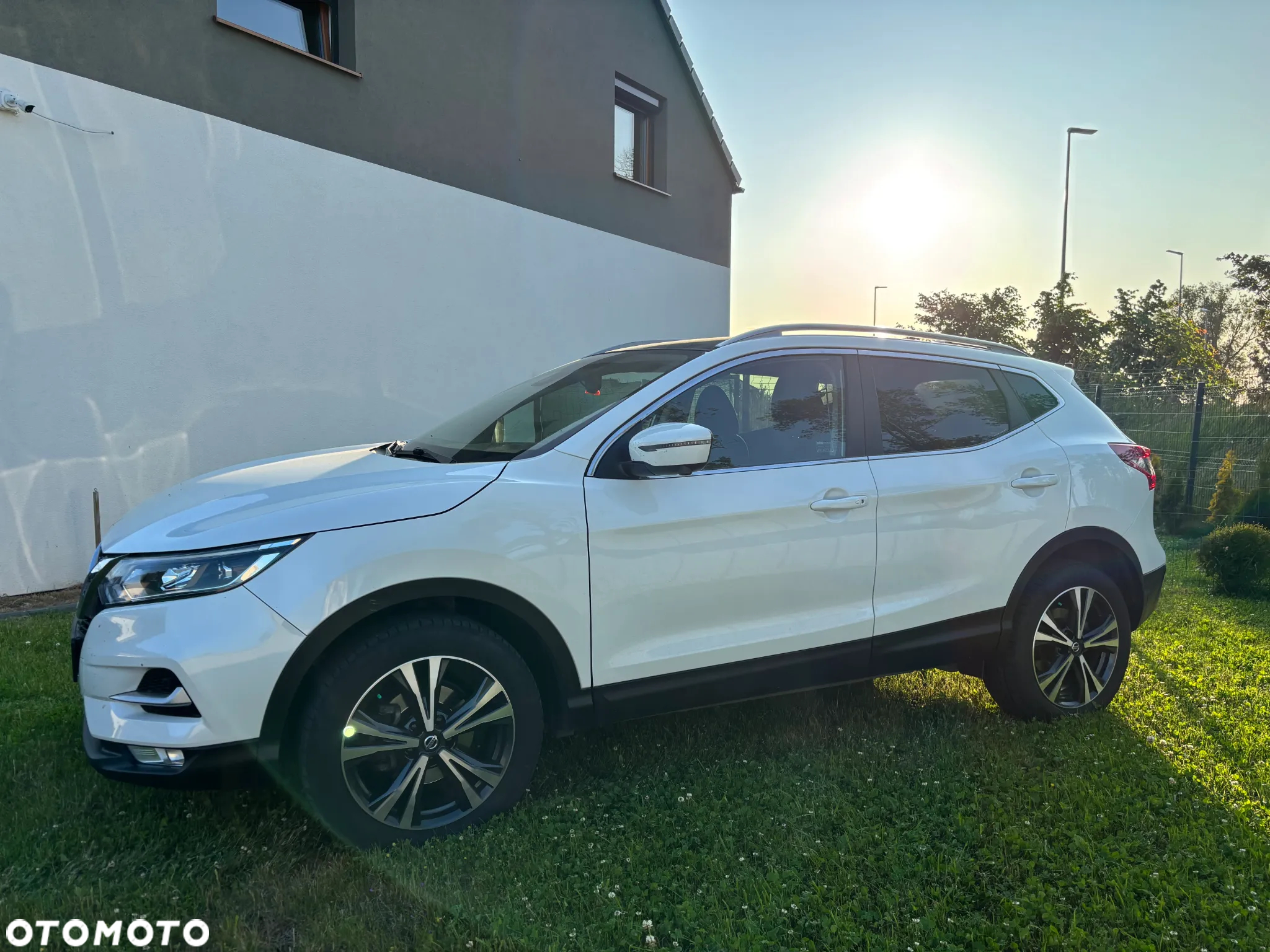 Nissan Qashqai 1.3 DIG-T N-Connecta - 3