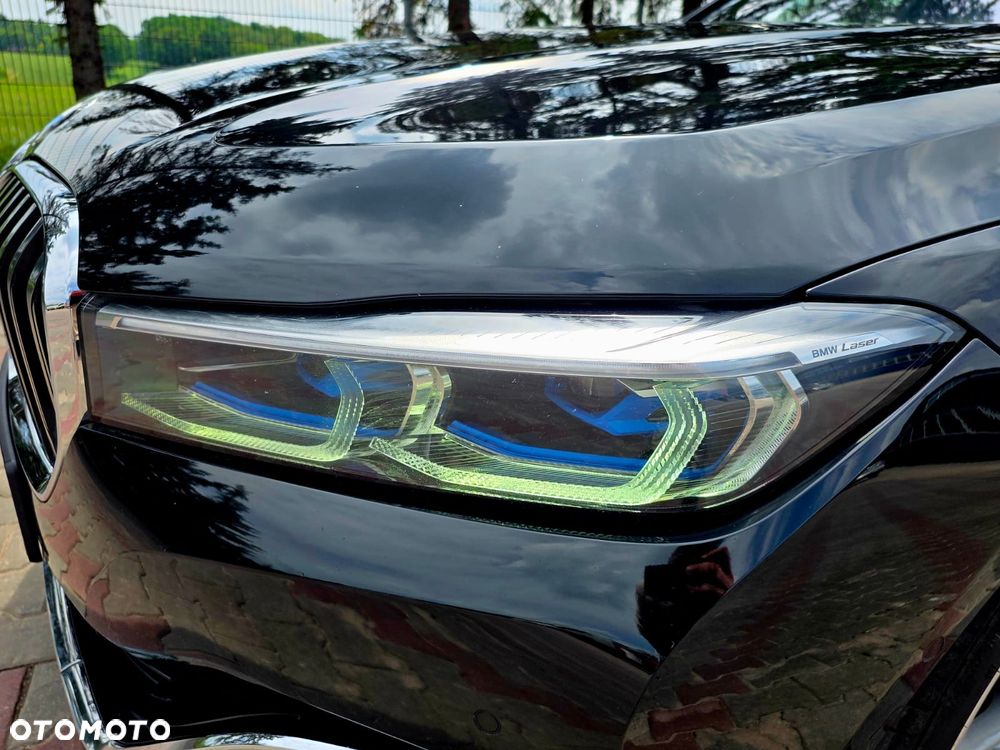 BMW Seria 7 750Ld xDrive - 23