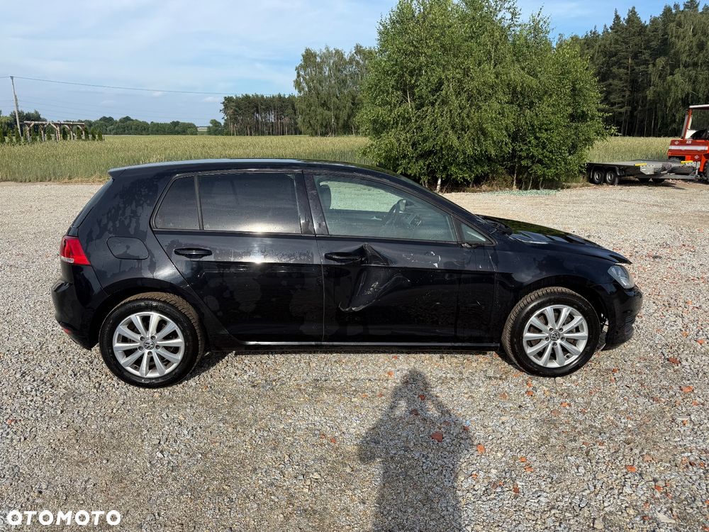 Volkswagen Golf - 8