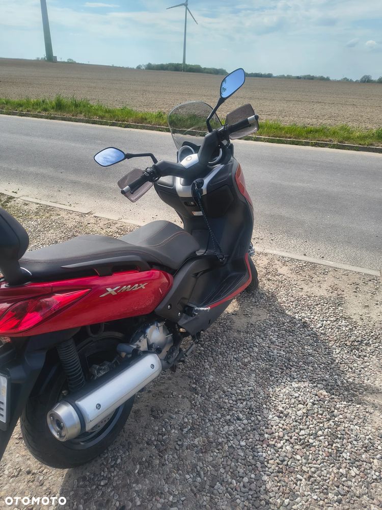 Yamaha X-max - 3