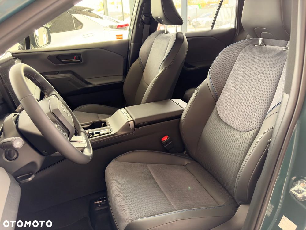 Toyota RAV4 - 7