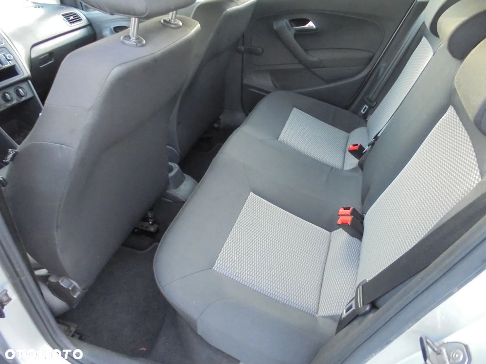 Volkswagen Polo 1.2 Comfortline - 9