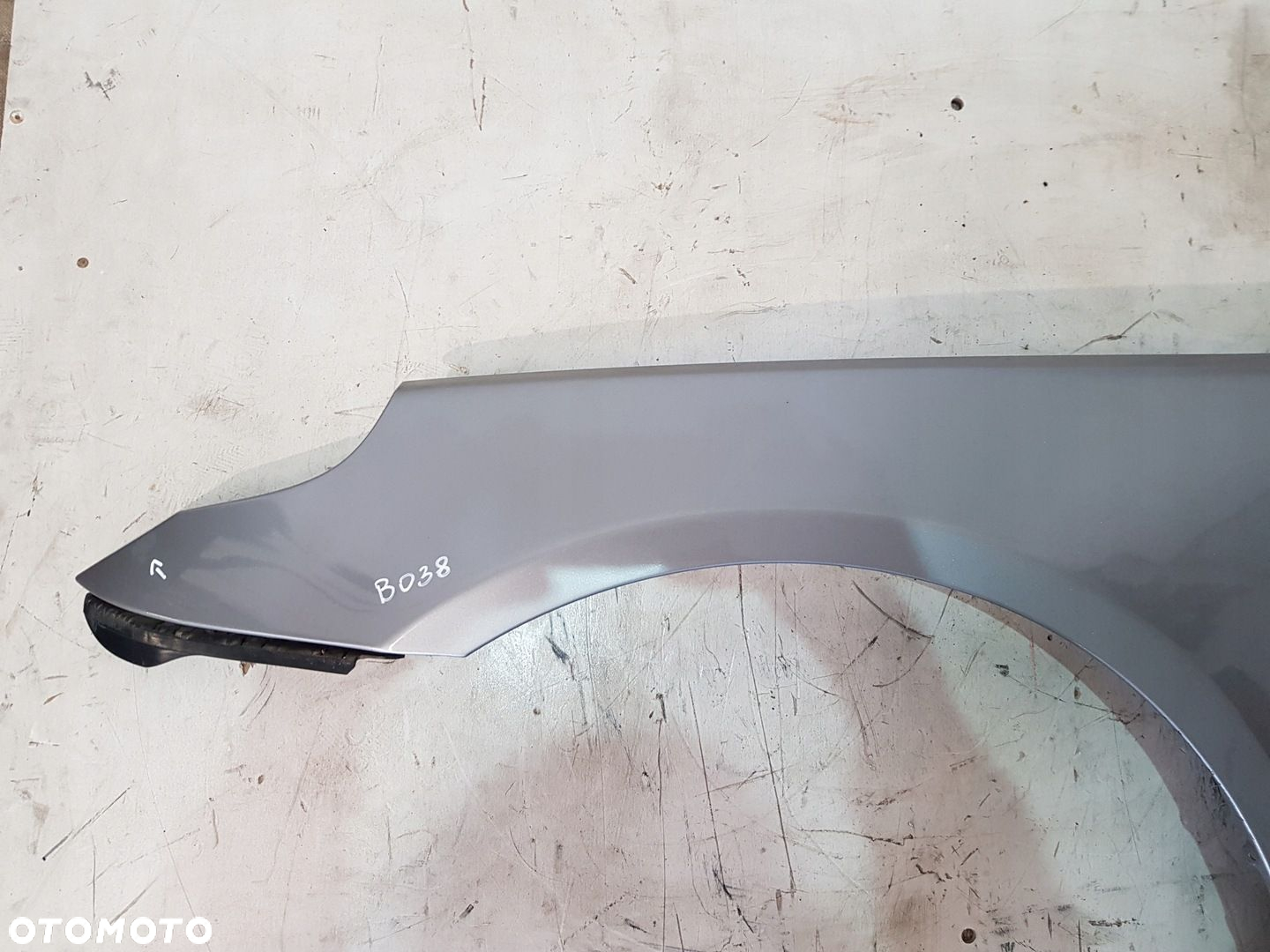 BŁOTNIK LEWY PRZÓD BMW E60 E61 LCI EUR SPACEGRAU METALLIC A52/7 - 2