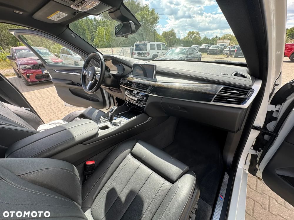 BMW X6 xDrive35i M Sport - 24