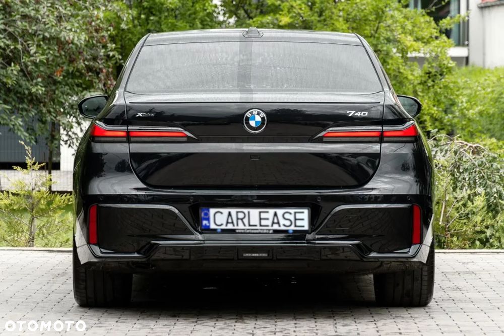 BMW Seria 7 - 4