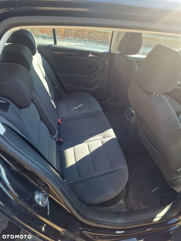 Volkswagen Golf - 9