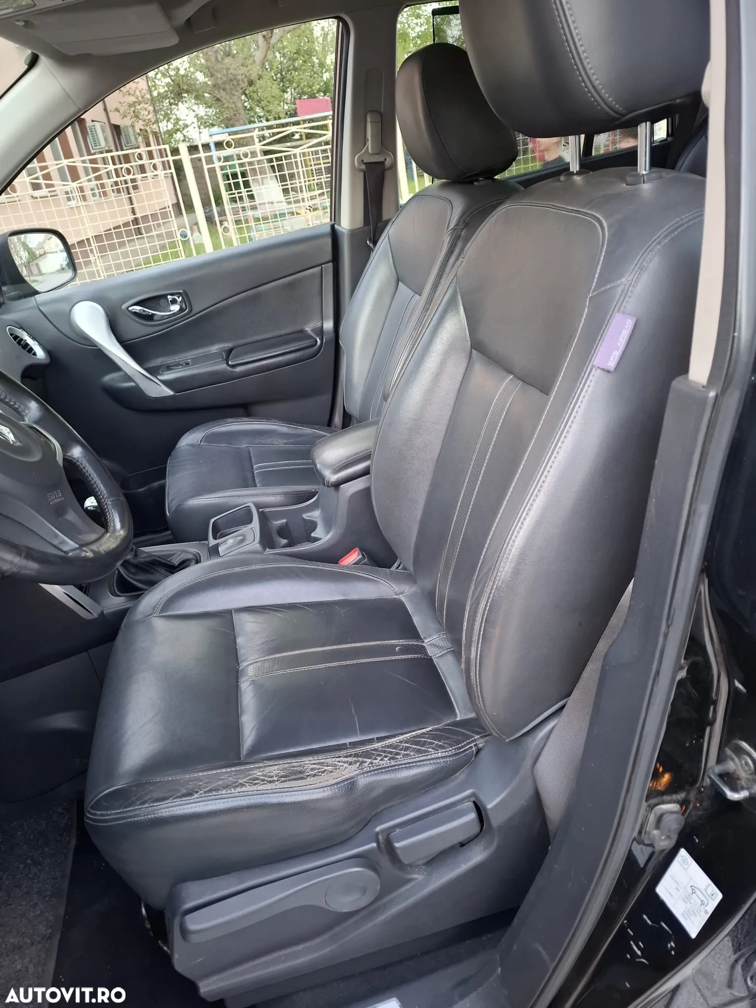 Renault Koleos dCi 150 FAP 4x4 Bose Edition - 11