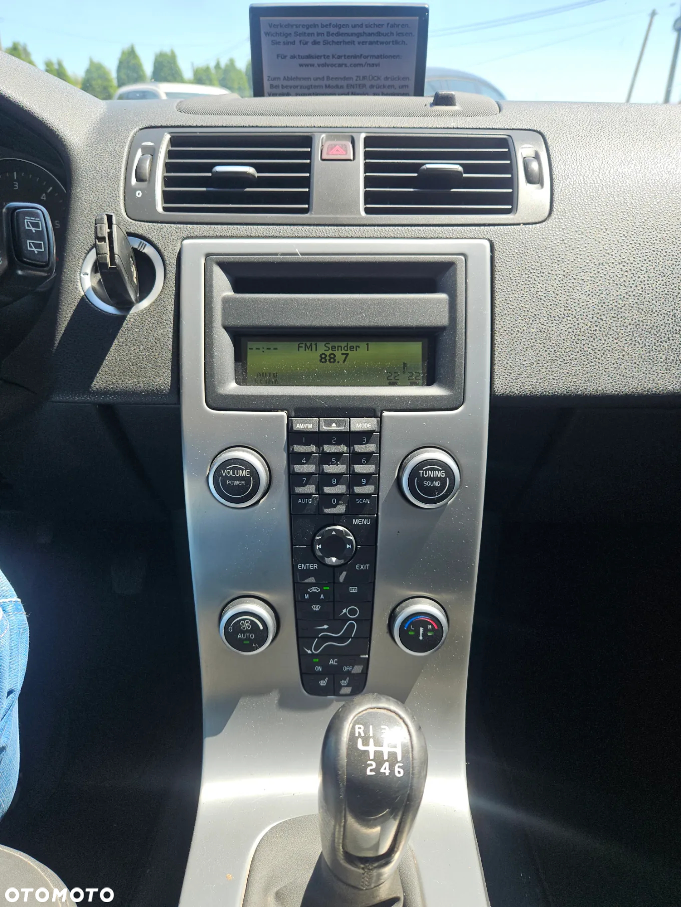 Volvo V50 2.0D Momentum - 9