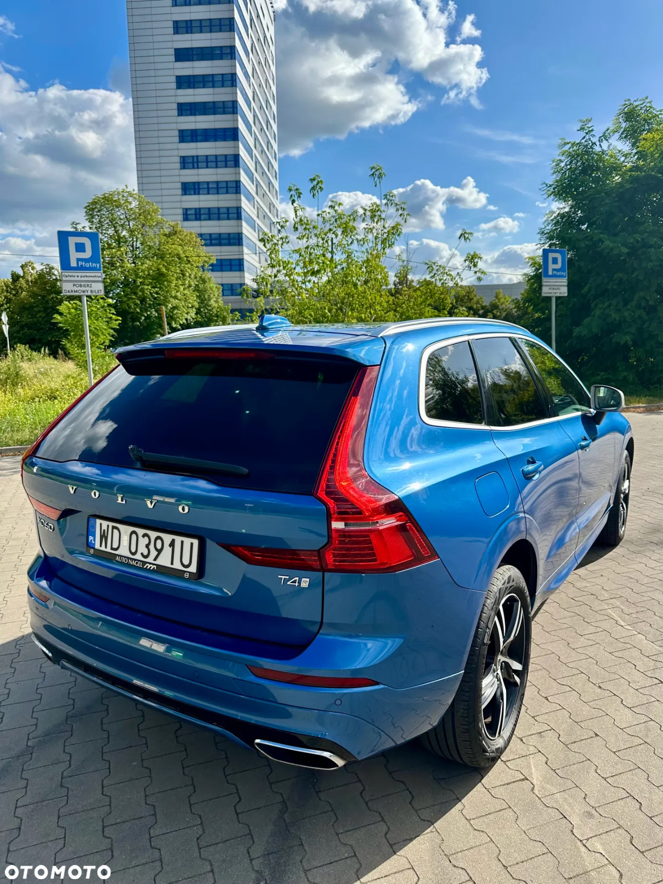 Volvo XC 60 T4 R-Design - 5