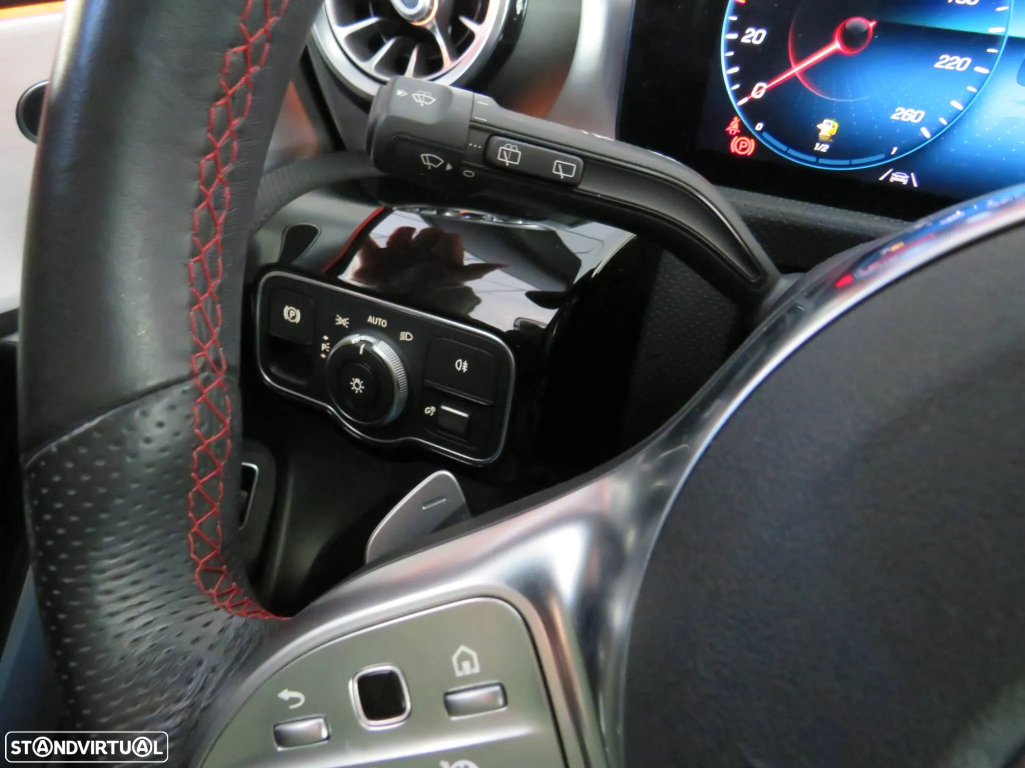 Mercedes-Benz CLA 180 d Shooting Brake AMG Line Aut. - 25