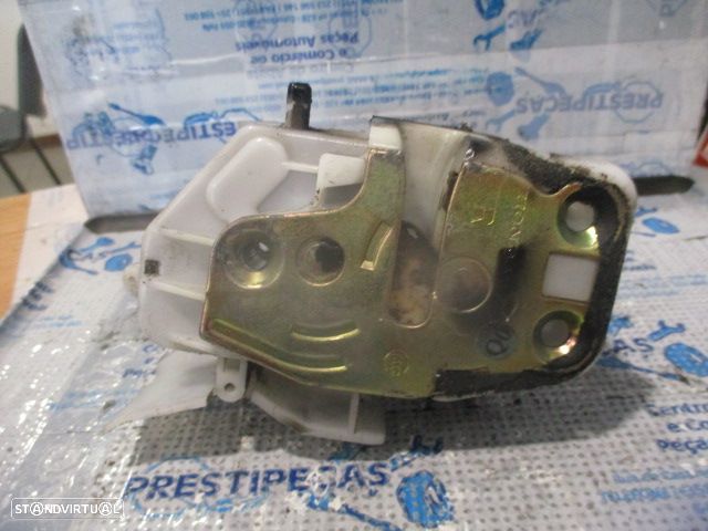 Fecho Fec5476 HONDA  CIVIC 7 FASE 1 2001 1.4I 90CV 5P PRETO TD MANUAL - 3
