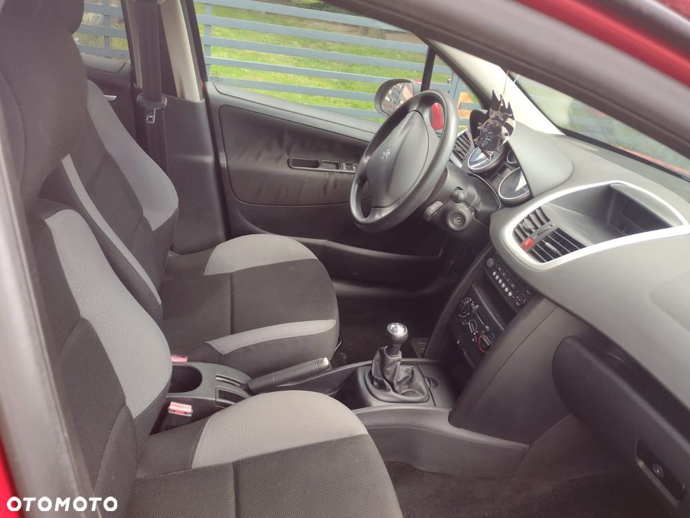 Peugeot 207 70 HDi FAP Tendance - 6