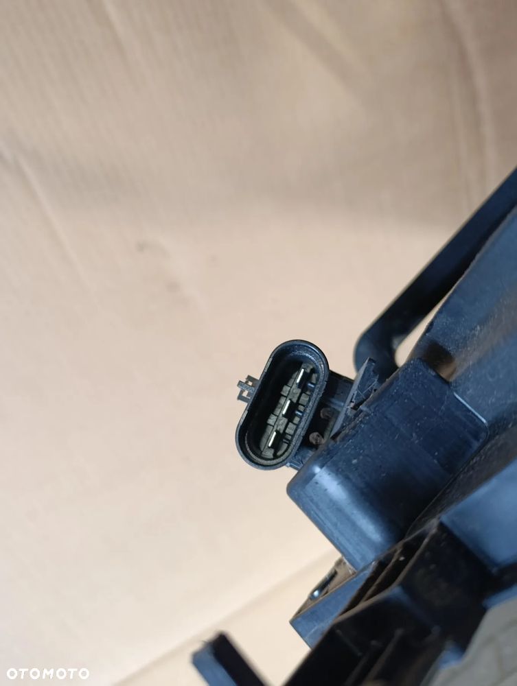 OPEL CORSA E WENTYLATOR OBUDOWA E5483009 HB147002 - 5