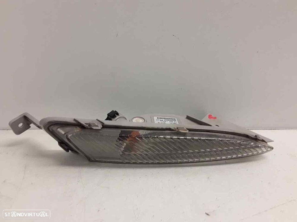 FAROL DE NEVOEIRO DIREITO OPEL ASTRA J SPORTS TOURER - 1