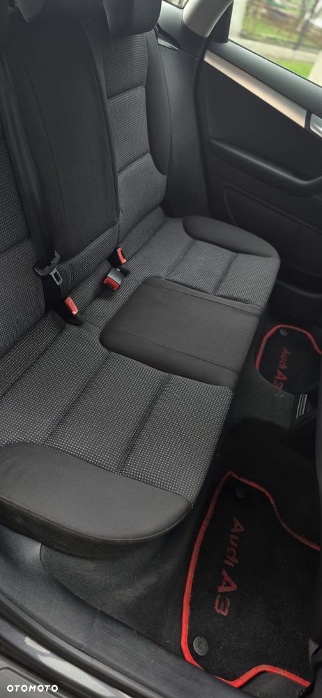 Audi A3 Sportback 1.9 TDI Attraction - 10