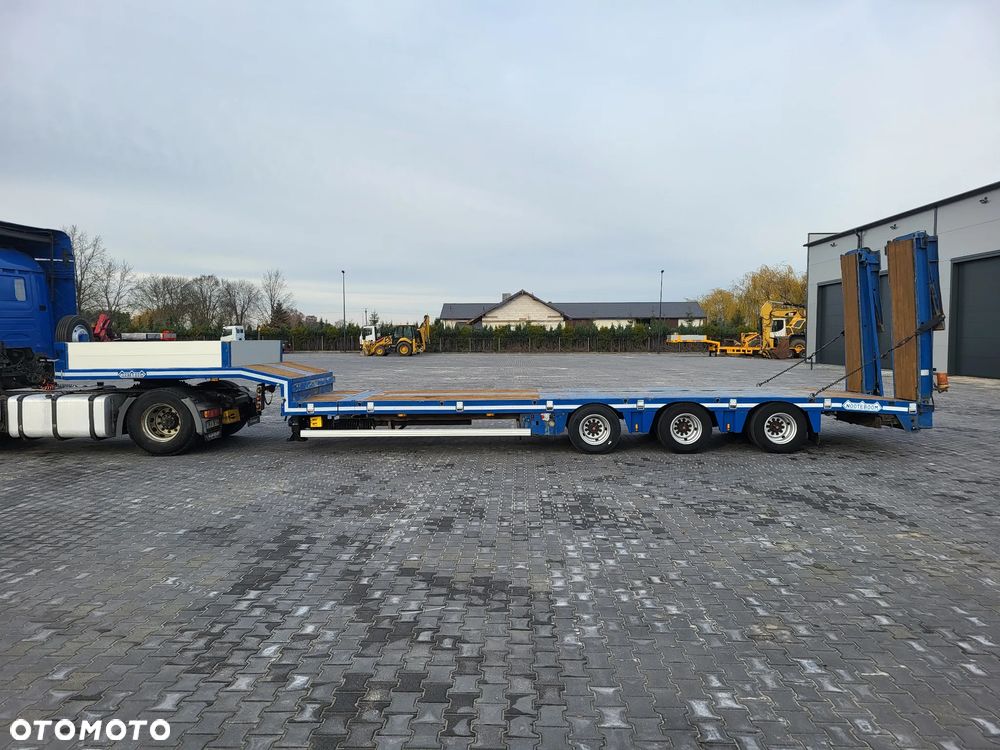 Nooteboom OSD 48 / Rozciągana / Poszerzana / Najazdy hydrauliczne / 3 osiowa / - 5