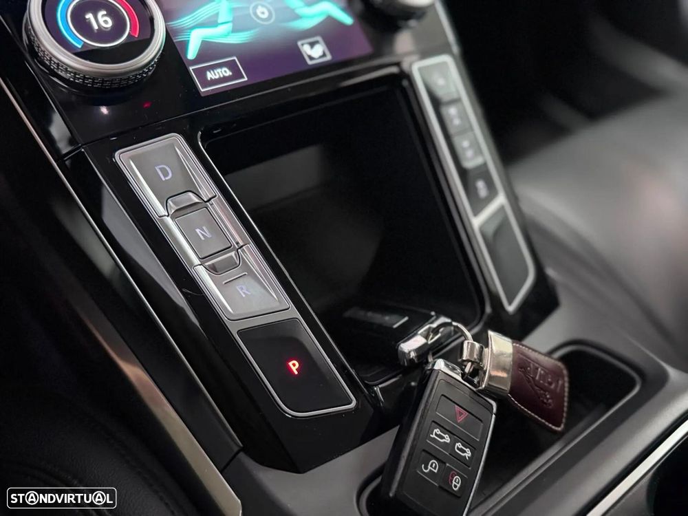 Jaguar I-Pace - 13