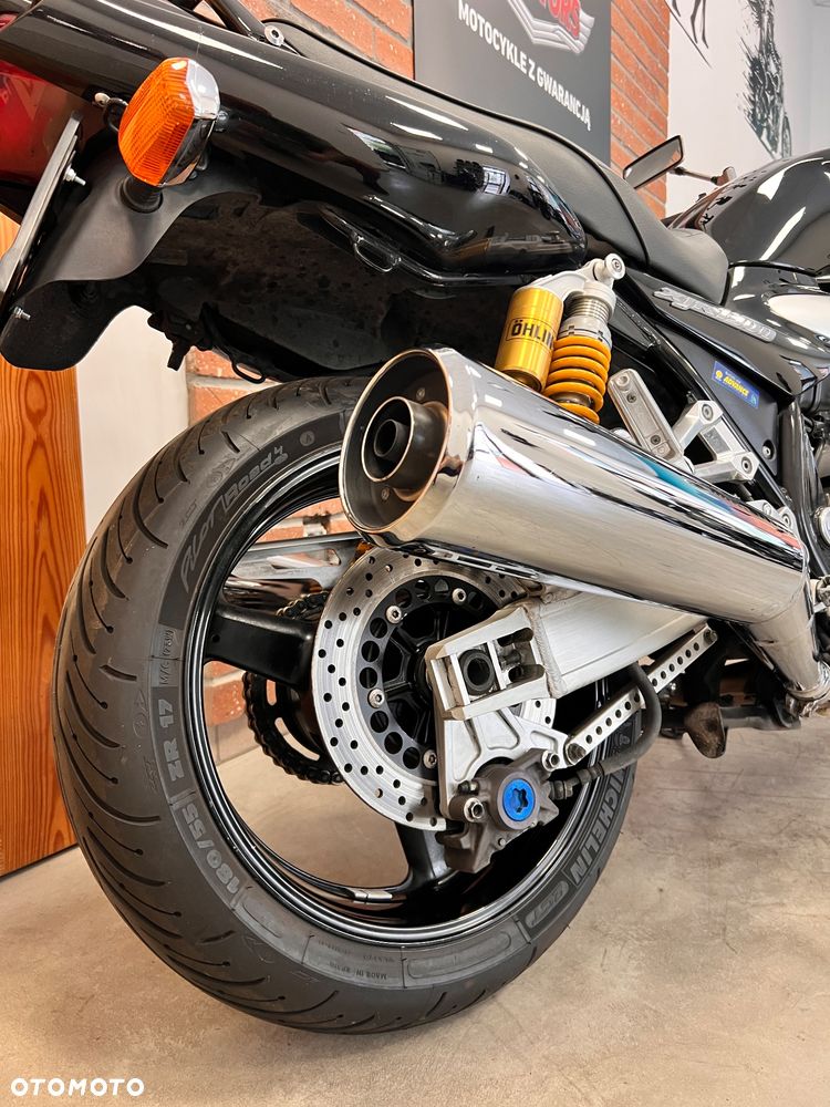 Yamaha XJR - 12