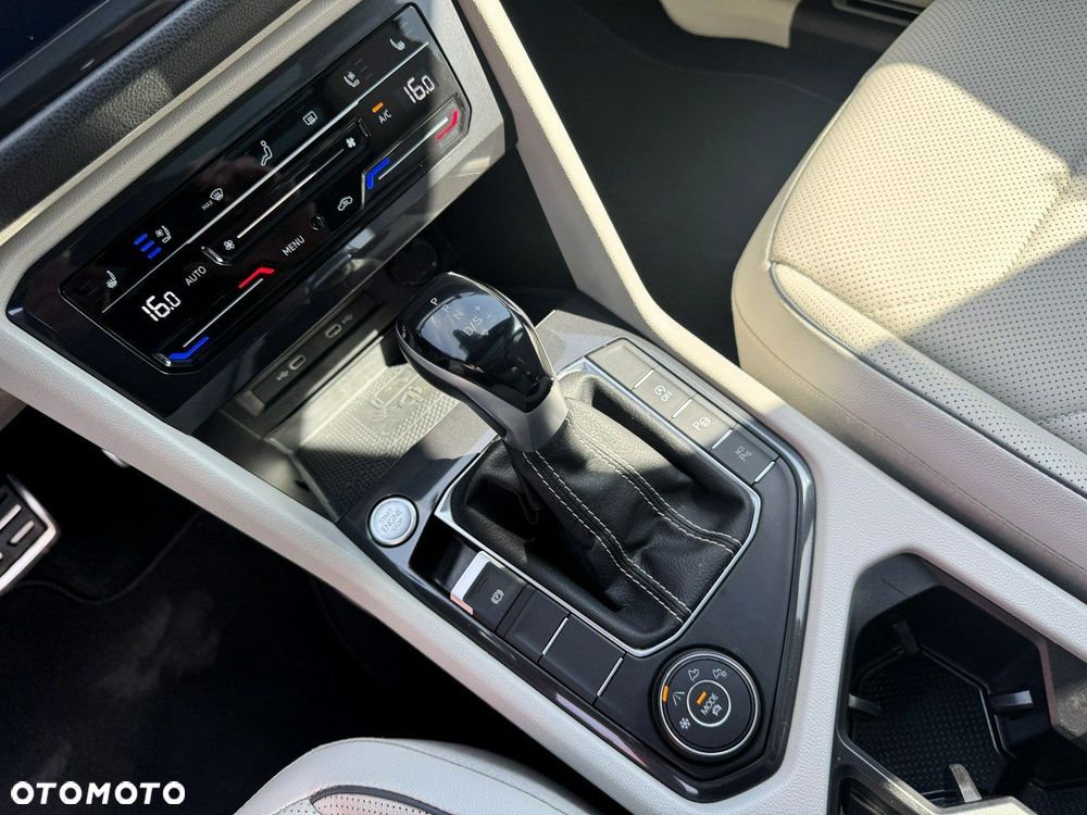Volkswagen Tiguan - 23