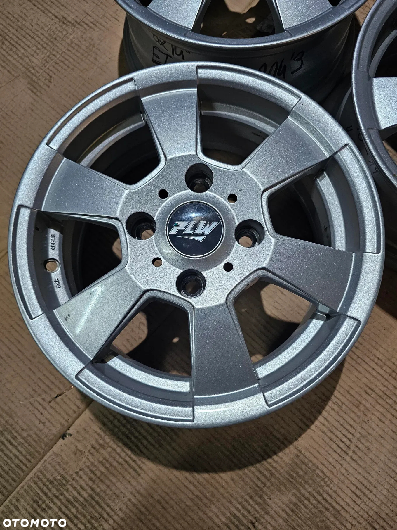 Felgi Aluminiowe 6,0-14 4x114,3x74,2 ET-38 PLW Proline B600 A005 (NOWE) - 6
