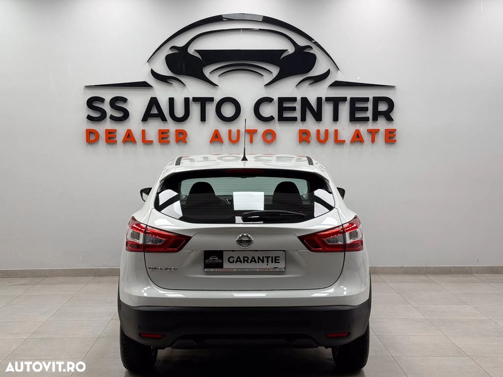 Nissan Qashqai 1.6 DCI Start/Stop N-Connecta - 13