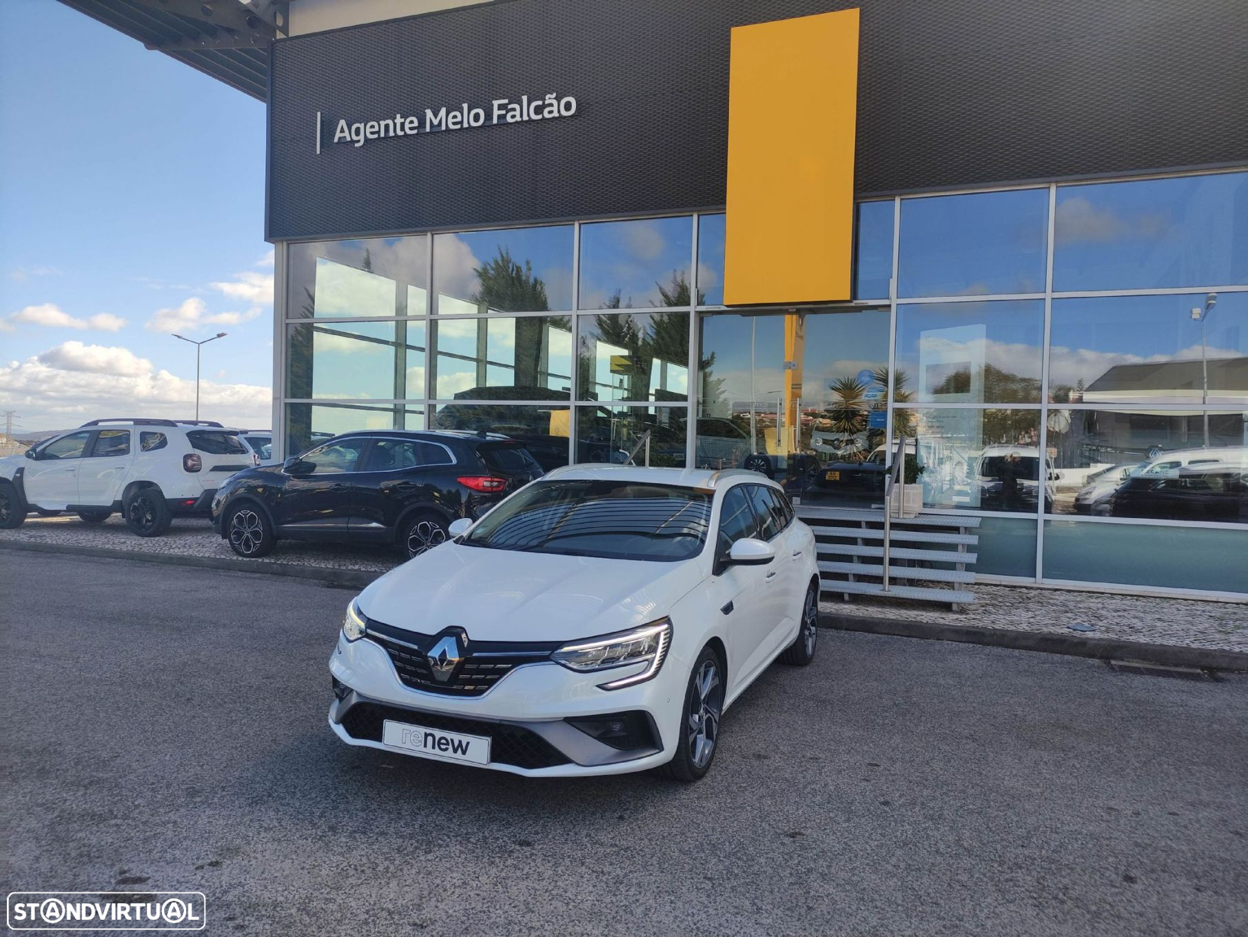 Renault Mégane Sport Tourer 1.6 E-Tech Plug-In Hybrid R.S. Line - 4