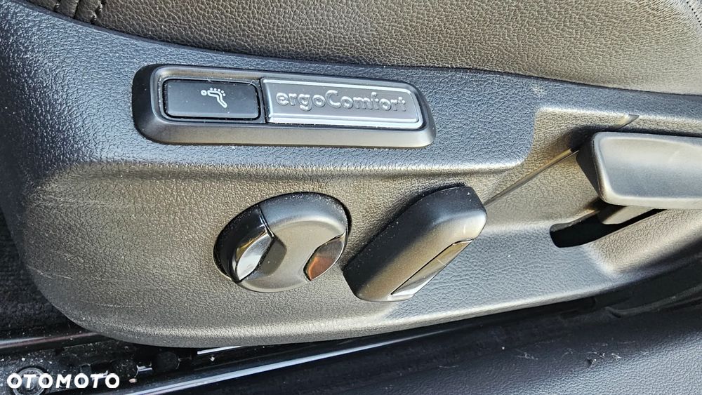 Volkswagen Passat Variant - 12