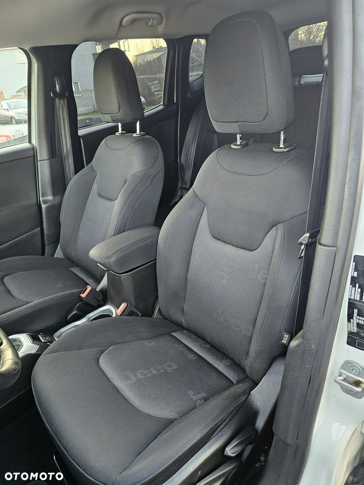 Jeep Renegade 1.4 MultiAir DSG Longitude - 12