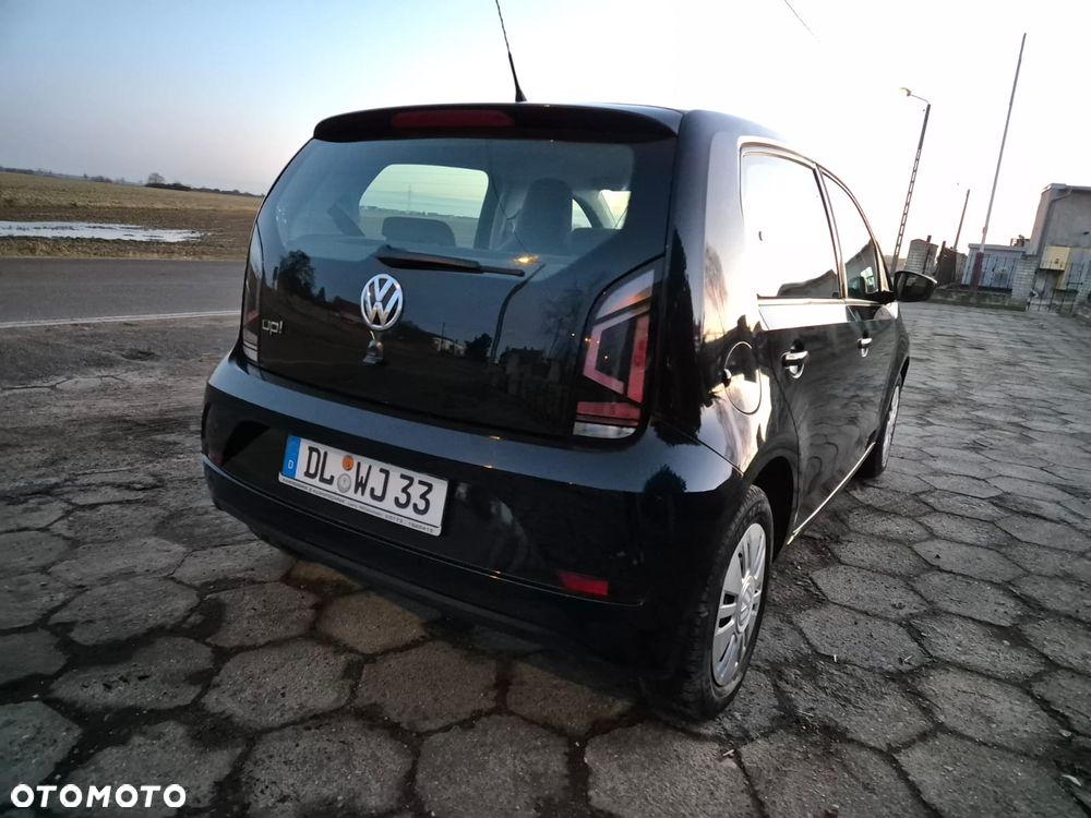 Volkswagen up! black - 6