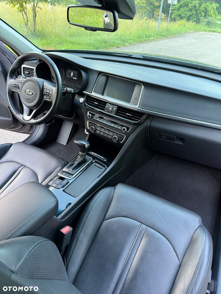Kia Optima 1.7 CRDI DCT Business Supreme - 24