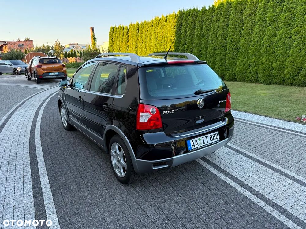 Volkswagen Polo 1.4 16V Fun - 13