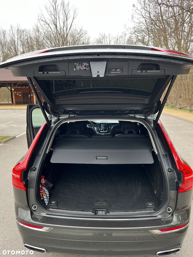 Volvo XC 60 D4 Inscription - 19