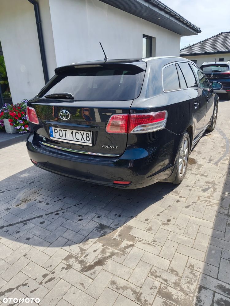 Toyota Avensis 2.2 D-4D 2010 - 3