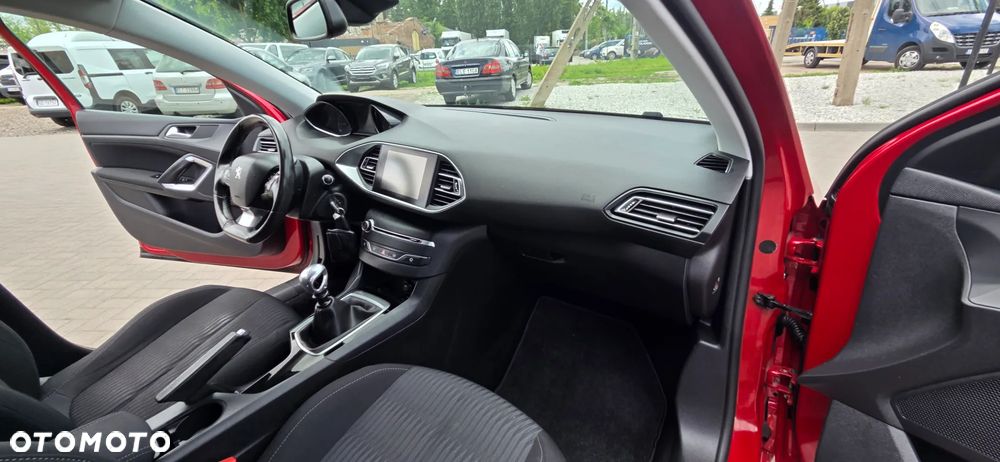 Peugeot 308 BlueHDi FAP 120 Stop & Start Allure - 37