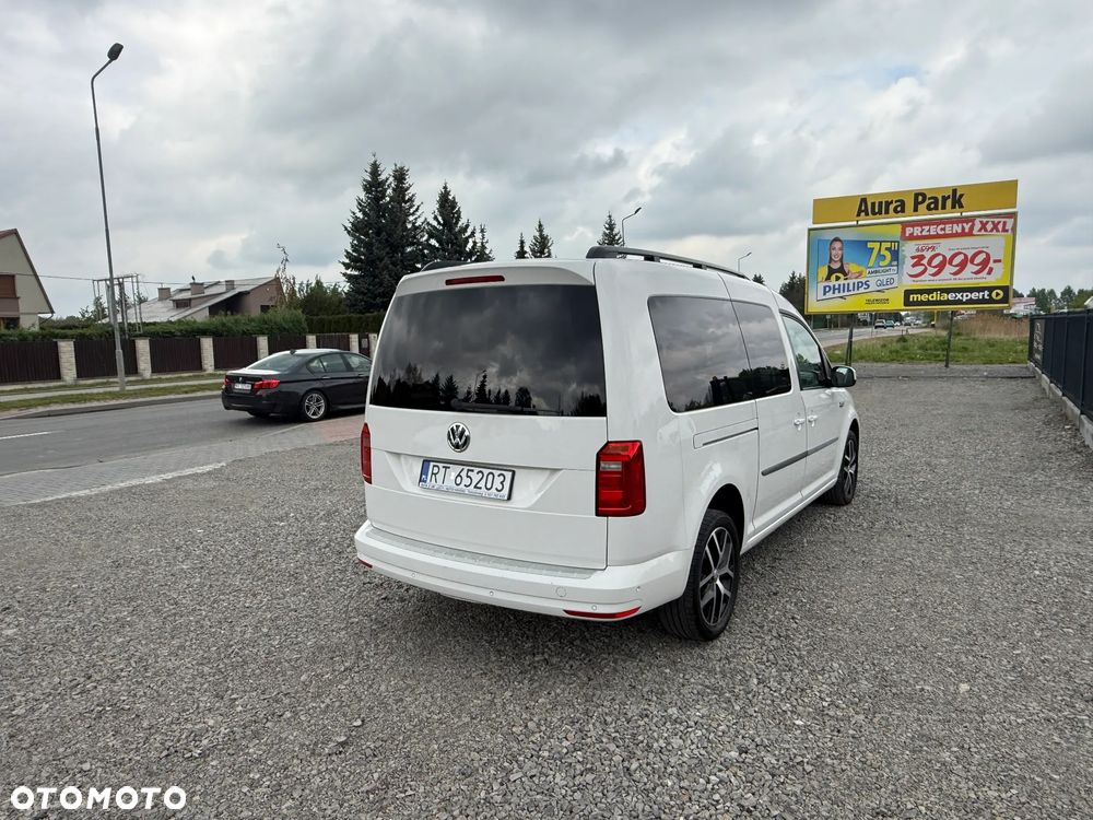 Volkswagen Caddy Maxi 2.0 TDI Highline DSG - 14