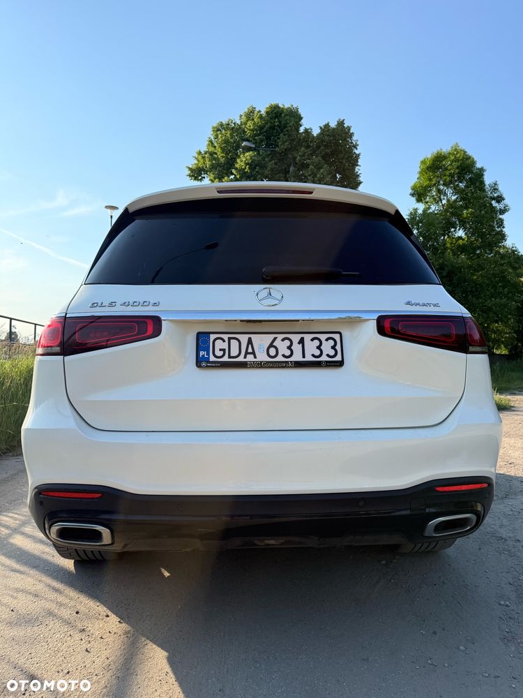 Mercedes-Benz GLS - 4