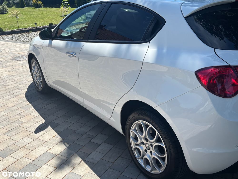 Alfa Romeo Giulietta 1.6 JTDM 16V TCT Sport - 6