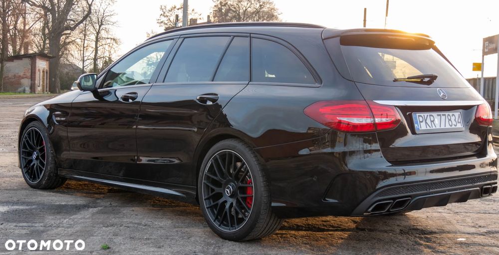 Mercedes-Benz Klasa C AMG 63 S AMG Speedshift 7G-MCT - 5