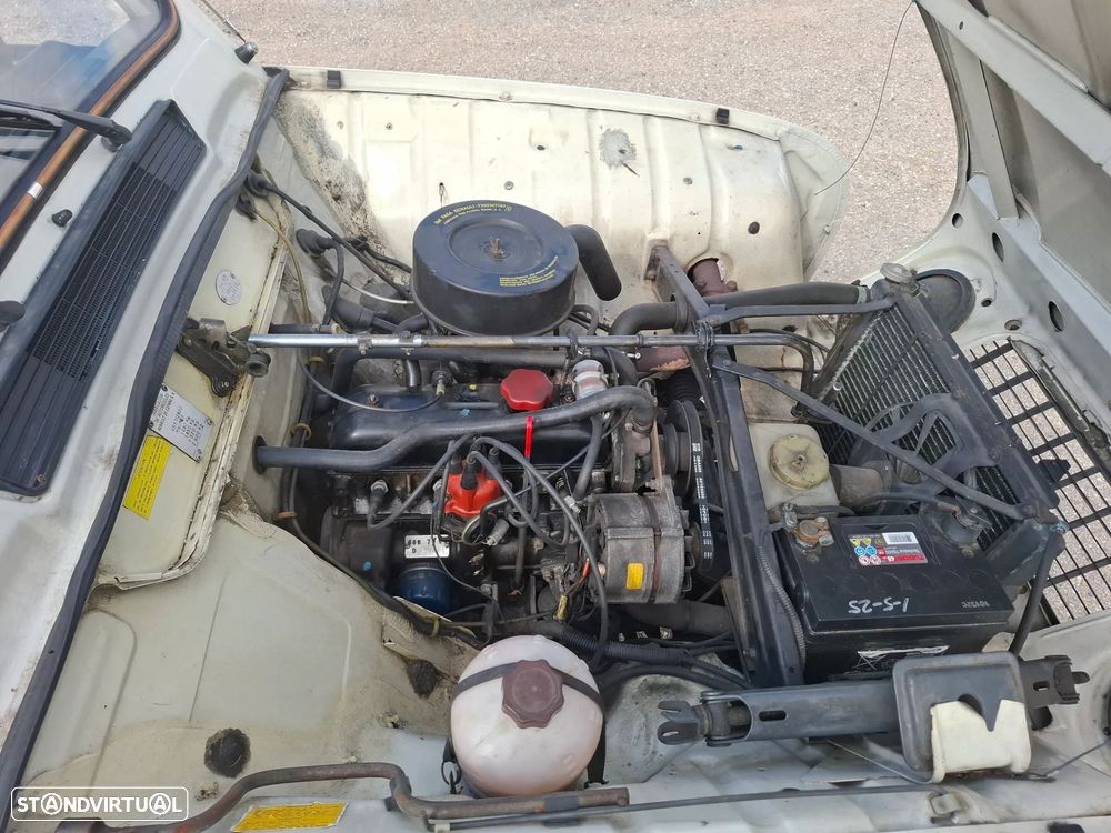 Renault 4 1.1 GTL - 11