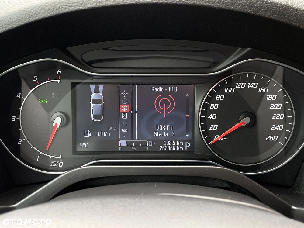 Ford S-Max 2.0 TDCi DPF Titanium X - 27