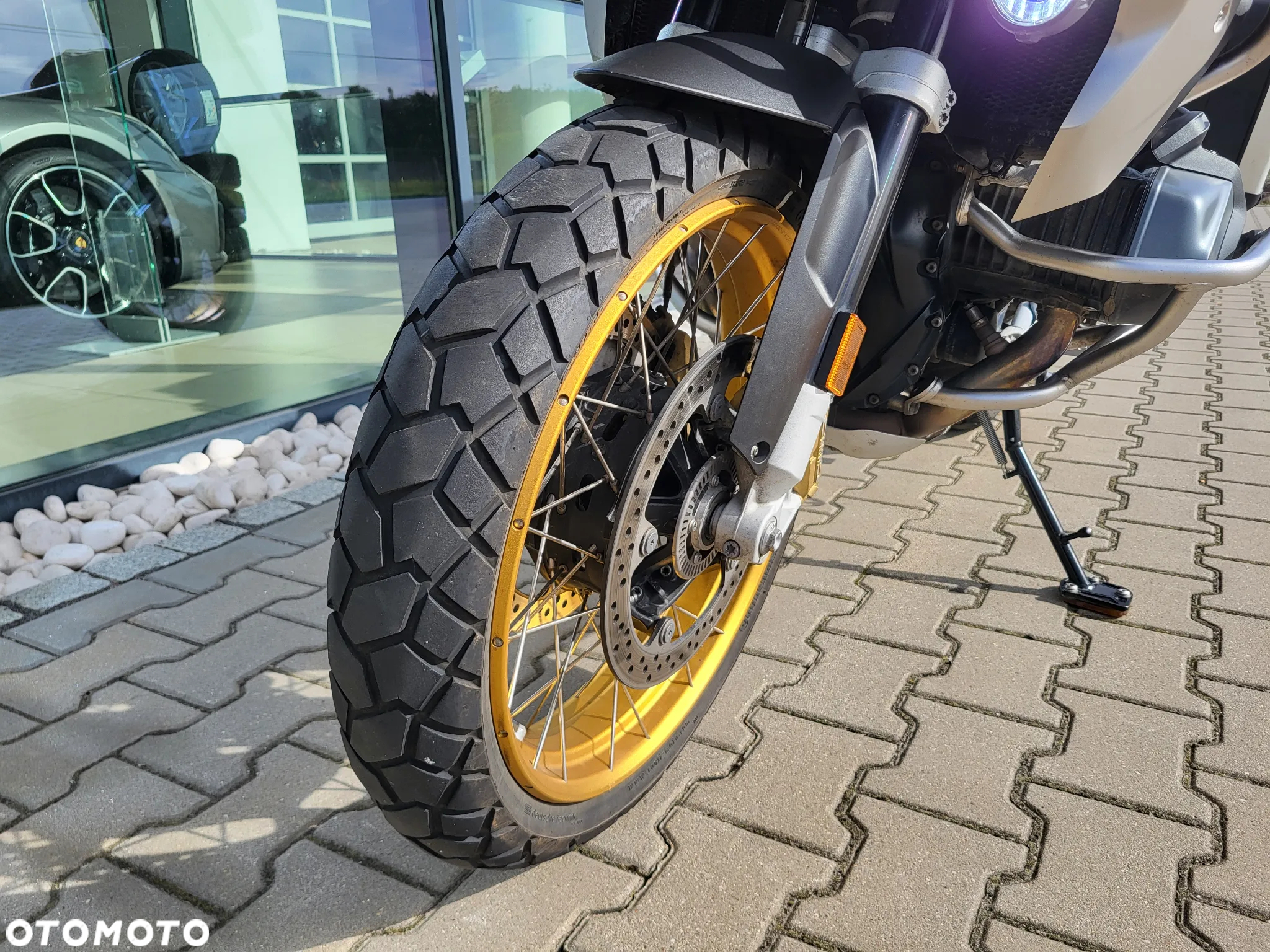 BMW R - 26