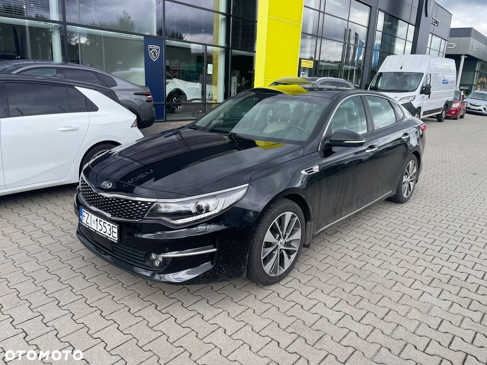 Kia Optima - 1