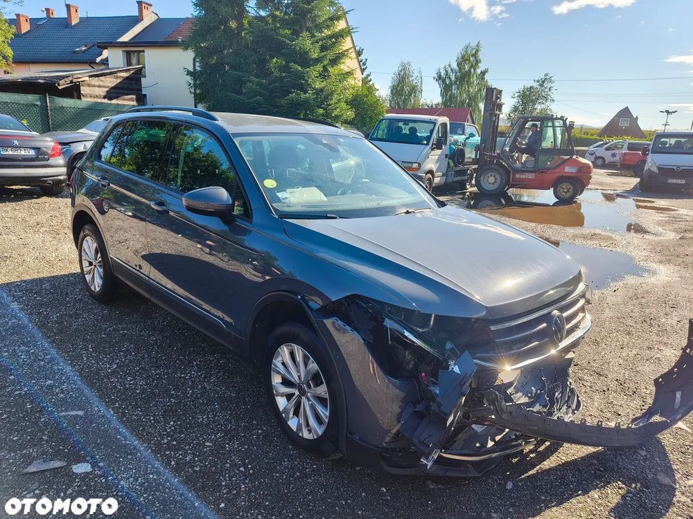 Volkswagen Tiguan 2.0 TDI SCR DSG ACTIVE - 2