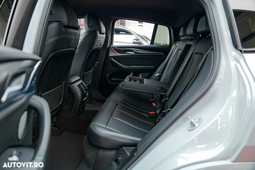 BMW X4 xDrive20i AT MHEV - 22