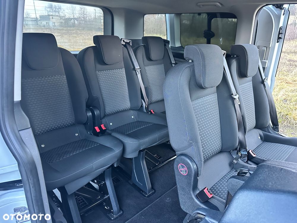 Ford Tourneo Custom 2.0 EcoBlue L2 Trend - 12