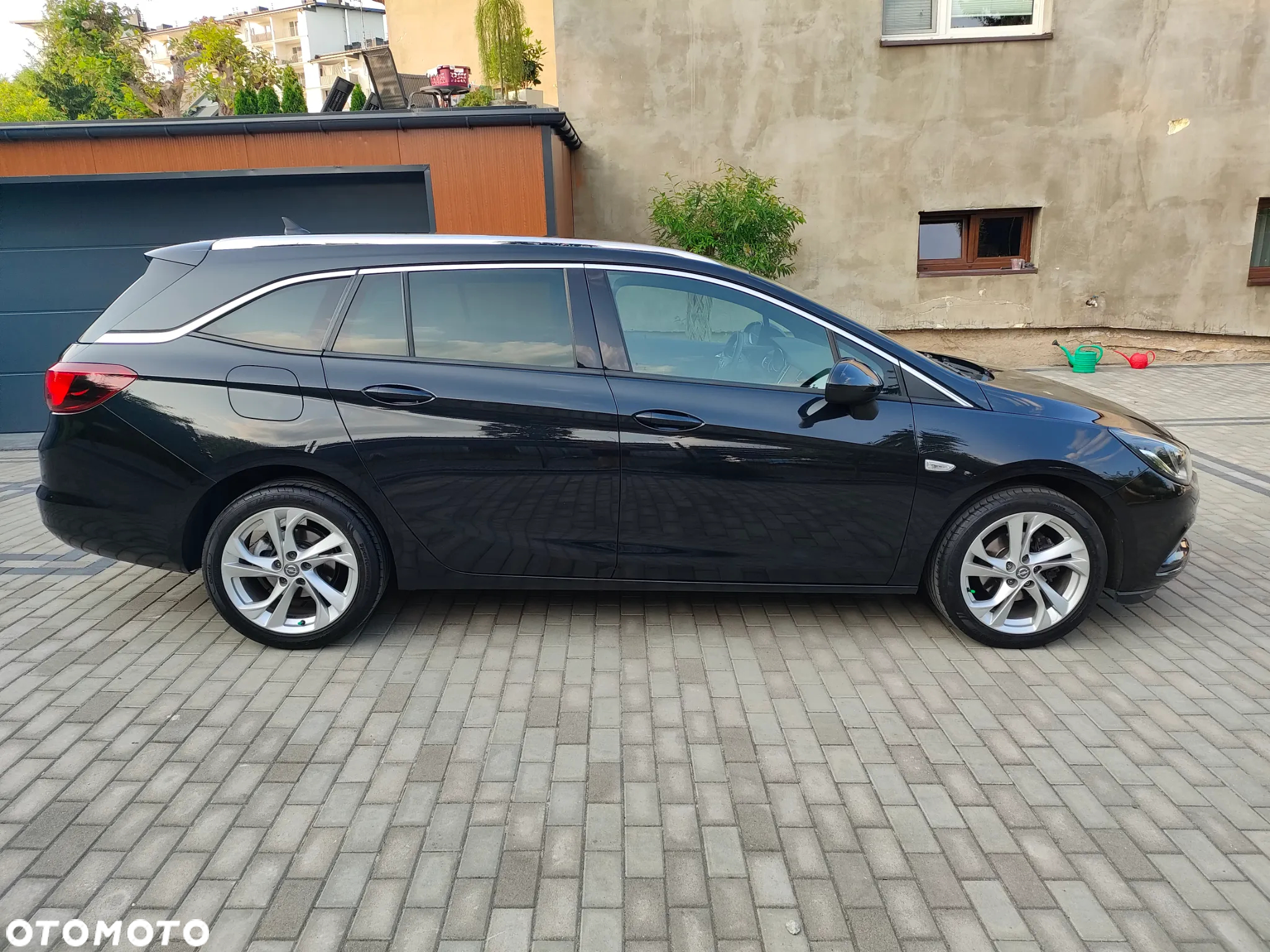 Opel Astra 1.4 Turbo Start/Stop Automatik Business - 2