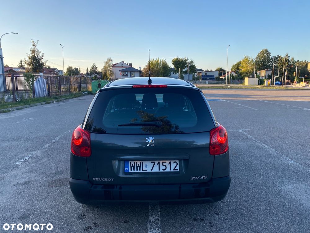 Peugeot 207 1.6 HDi - 13