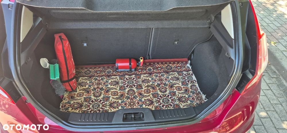 Ford Fiesta 1.25 Titanium EU6 - 9