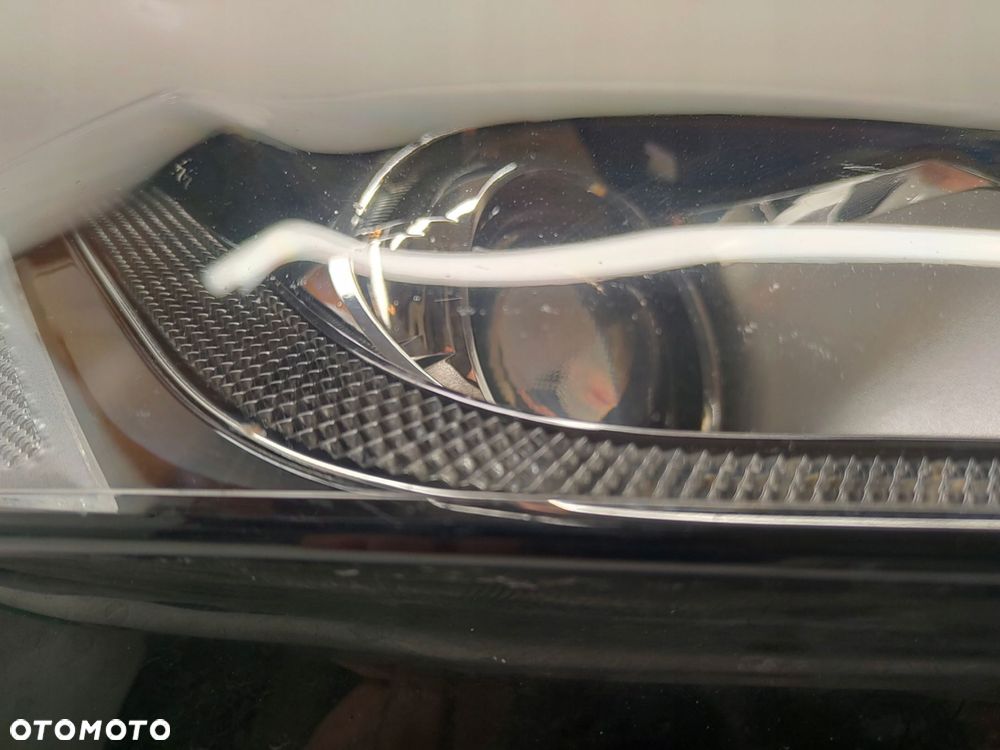 jaguar x260 f-pace xenon lampa prawy przód gx63-13w029-ej - 2